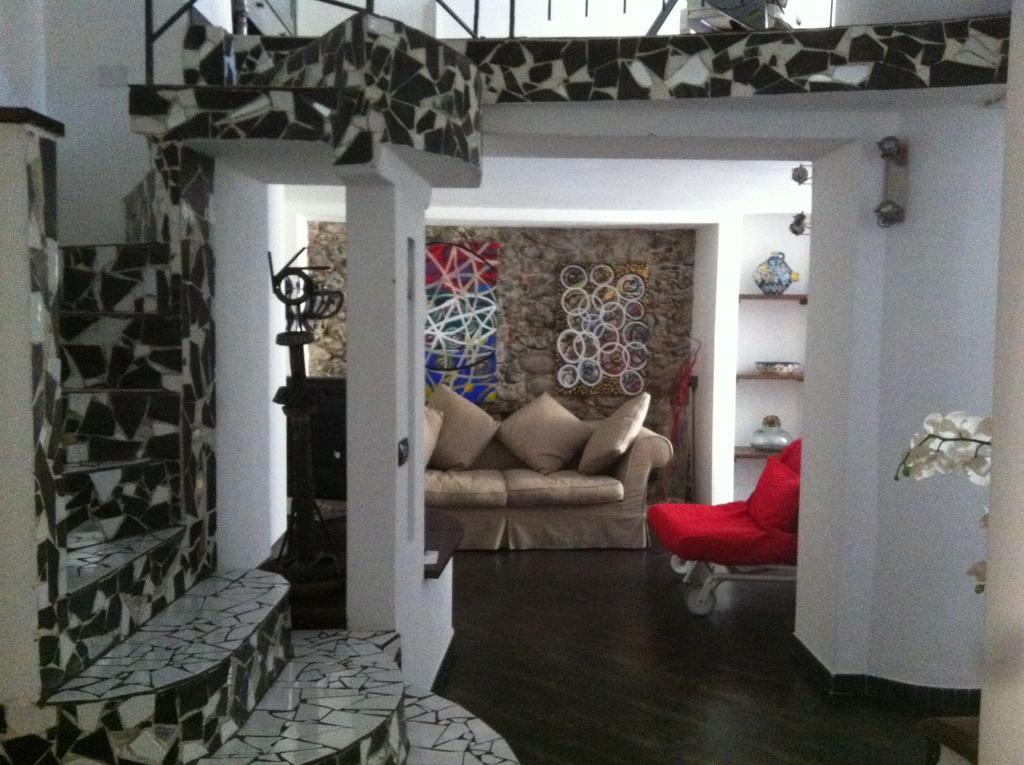 Hotel Pensione Moderna Bonassola Oda fotoğraf